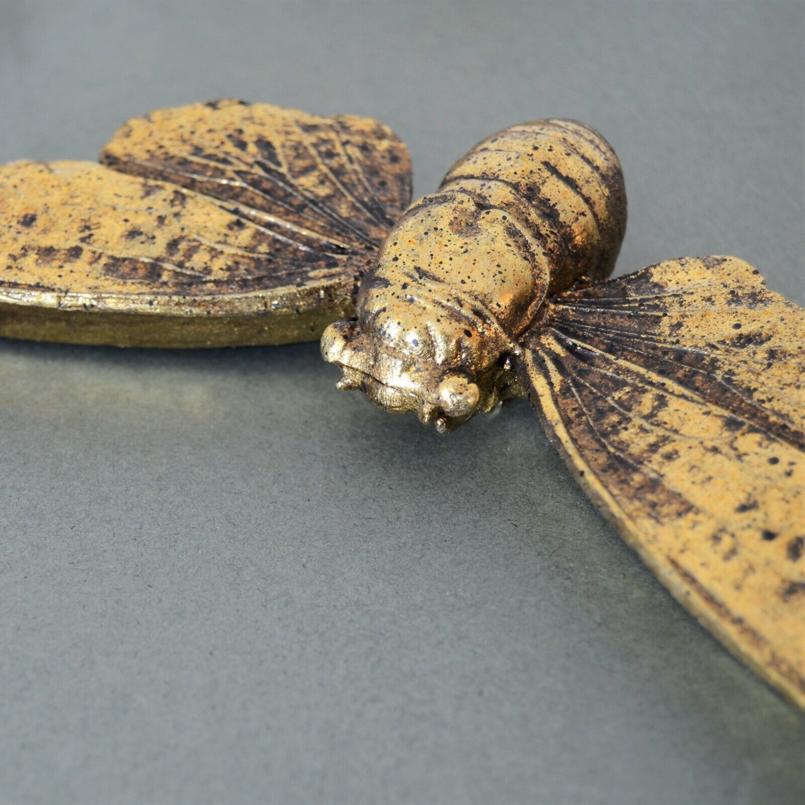 Steampunk Gold Finished Bee Wings Wall Hanging Insect Bug Ornament Décor