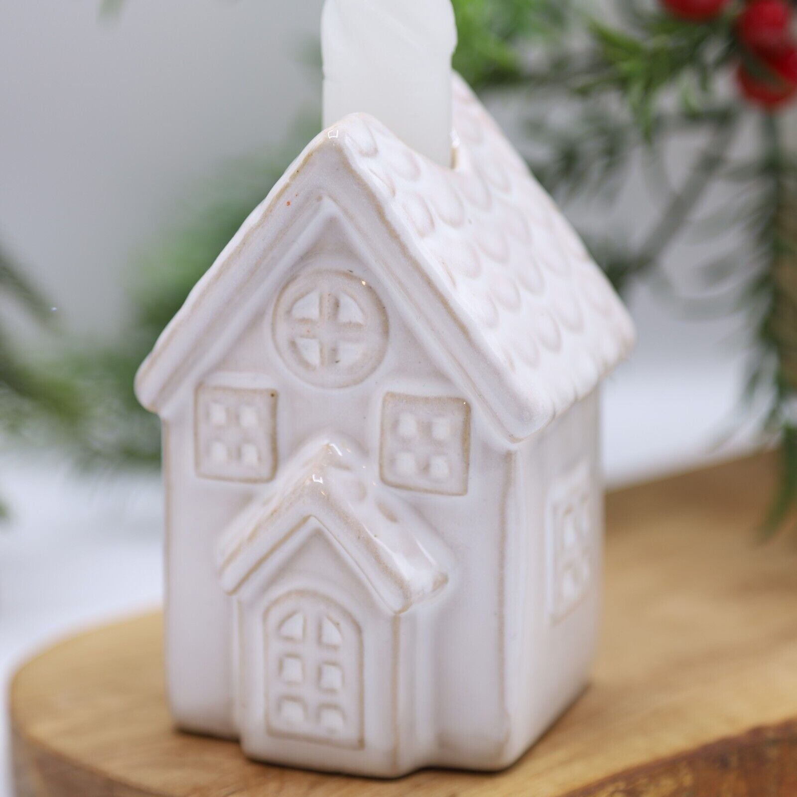 Beige Ceramic Candle Holder Country House Village Scene Ornament 10.5cm Decor