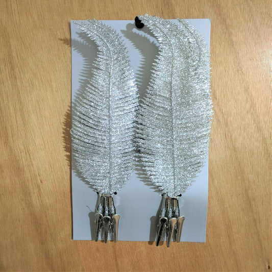1 Silver Christmas Tree Decoration Clip on Feather Glittery Baubles Ornament