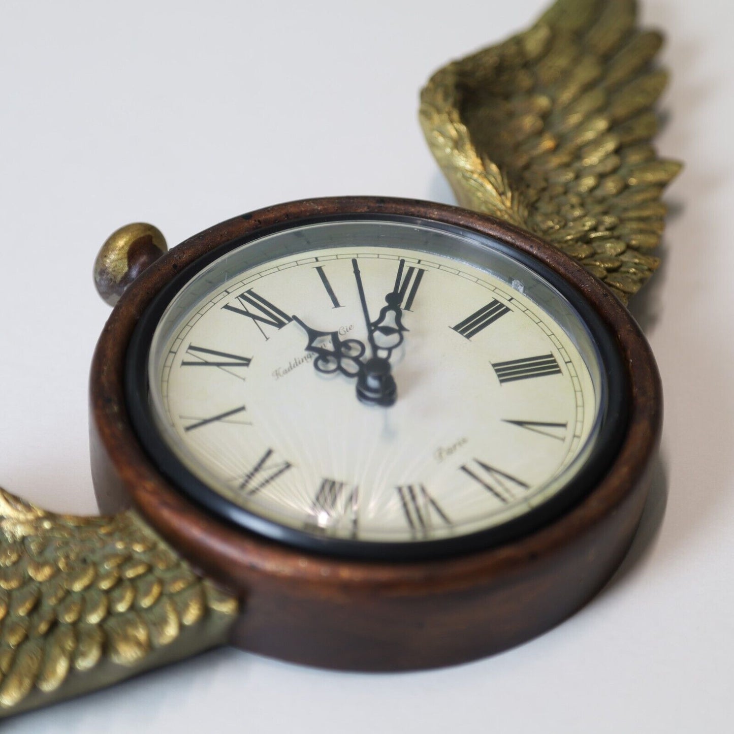 16cm Vintage Time Flies Antique Style Angel Gold Wings Wall Hang Numeral Clock