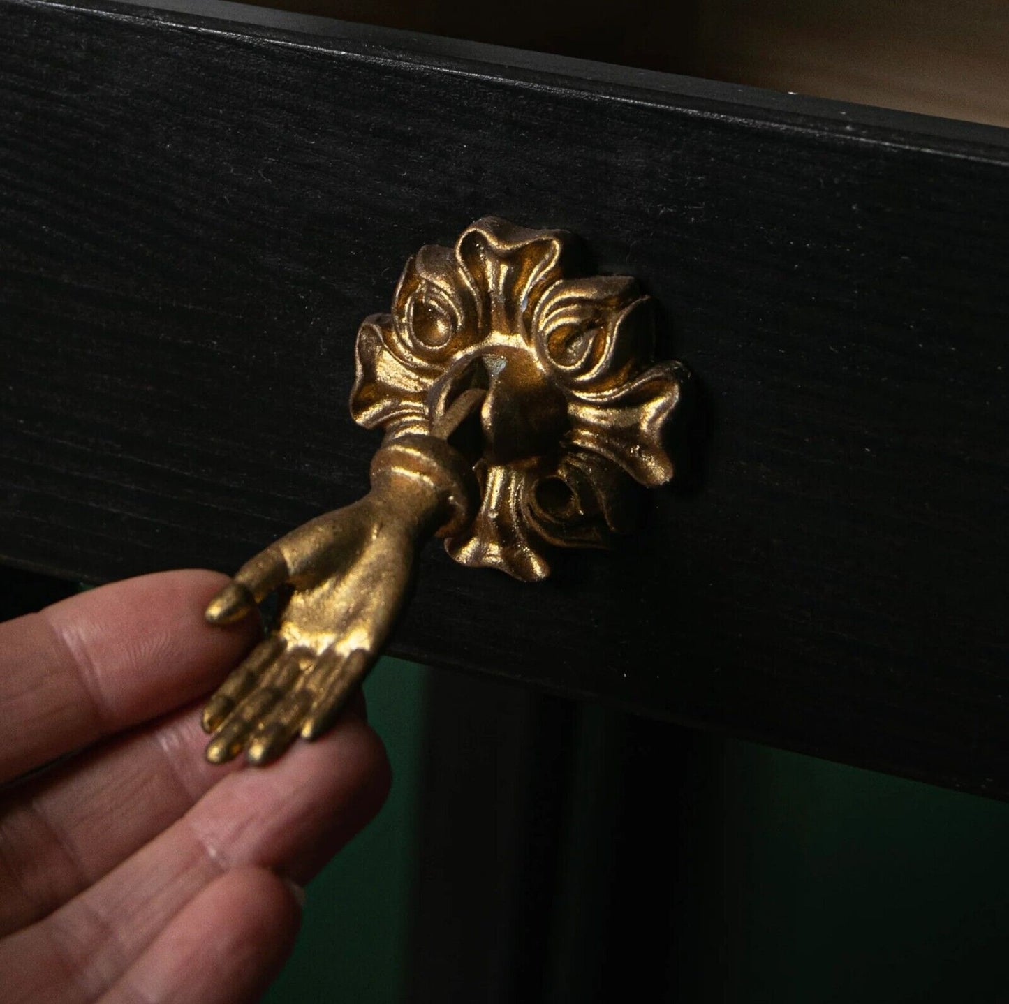 Set of 2 Gold Metal Drawer Door Pulls Cabinets Knobs Pendant Handles Vintage