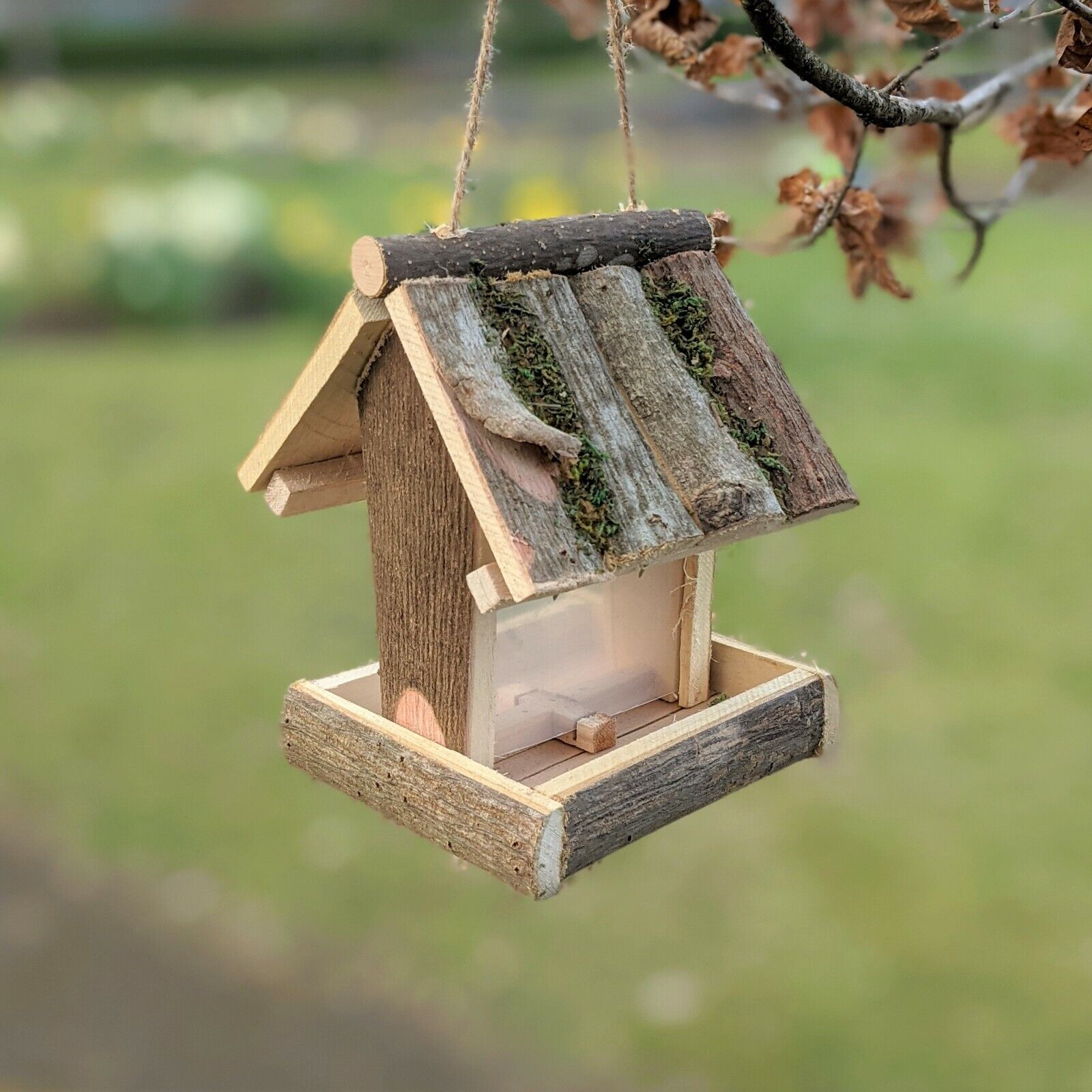 Bird Feeder Handmade Wooden Bird Feeding Food Feeder Nuts Seeds Hotel Station 