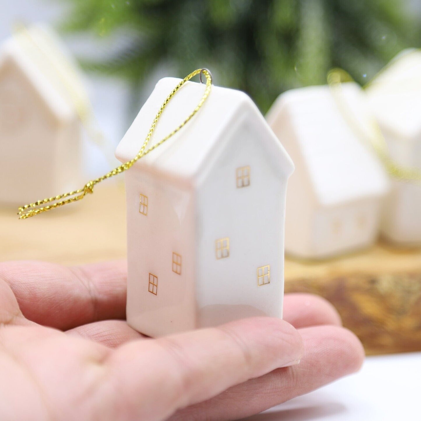 4Pc Small White Scandi Snow Ceramic Houses Baubles Tree Hanging Christmas Decor