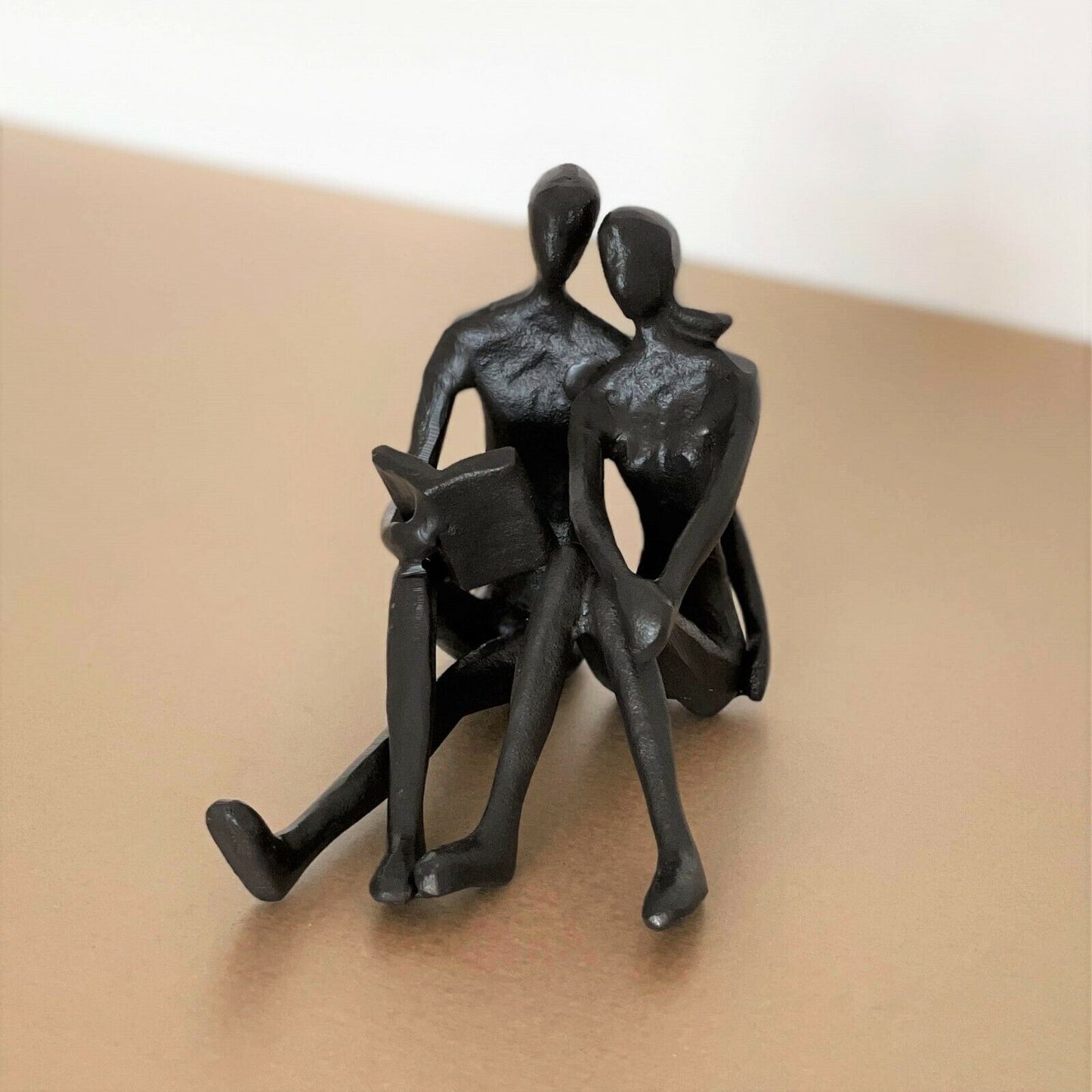 Couple Reading Books Statue Home Decor Gift Metal Ornament Valentine's Day Gift