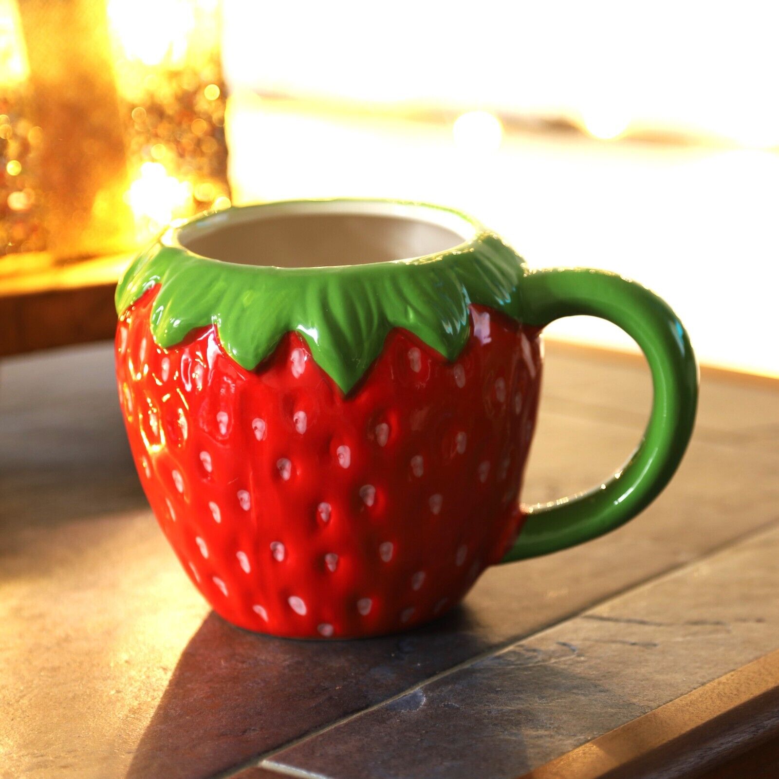 Ceramic Strawberry Shaped Cup Fruit Mug Water Cup Coffee Tea Cup Novelty Gift